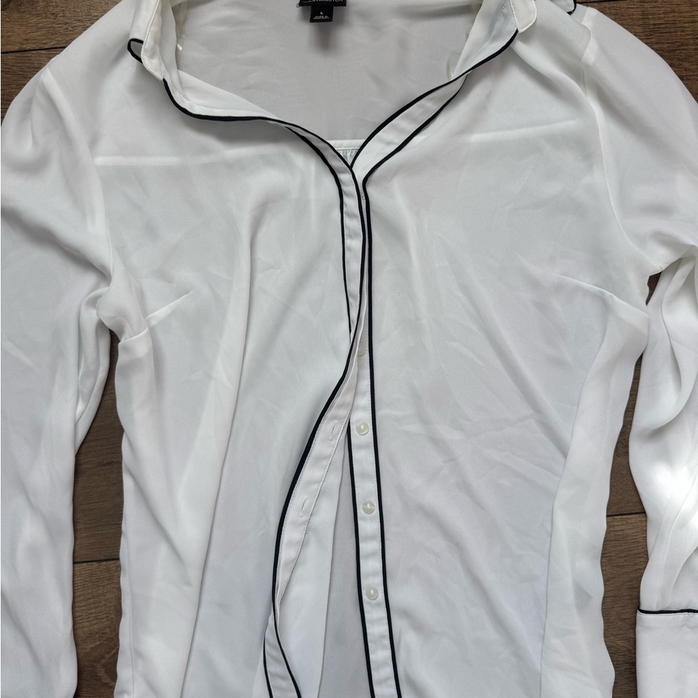 Worthington White Shirt with Black Accents